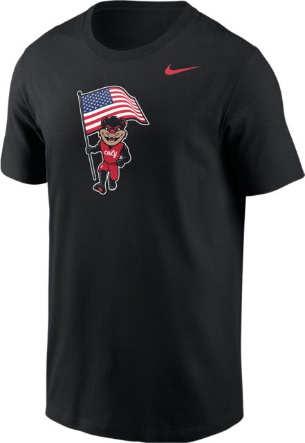University of Cincinnati Bearcats USA Short Sleeve T-Shirt